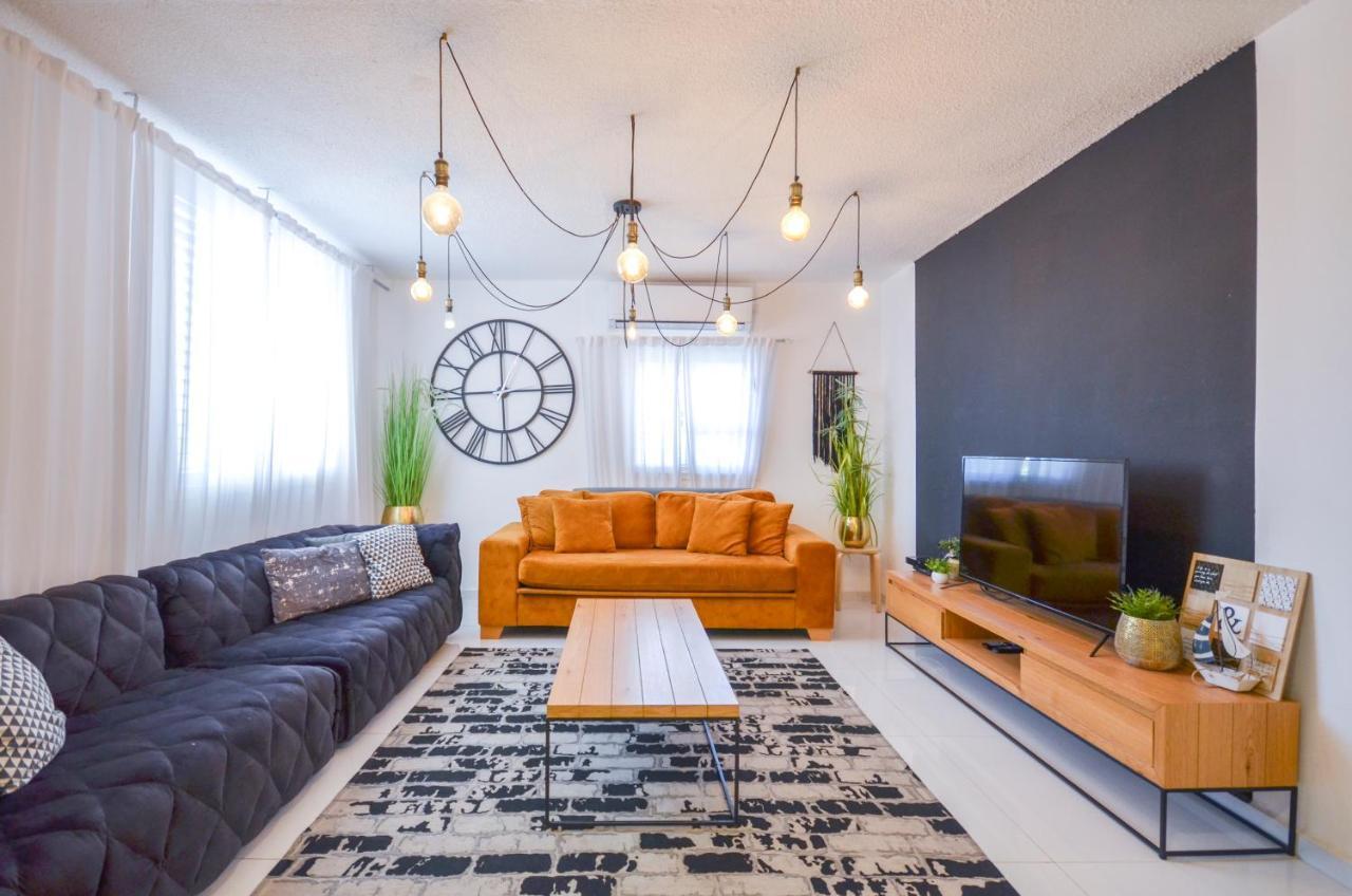 Yalarent Sunny 3Br Apt Eilat Bagian luar foto