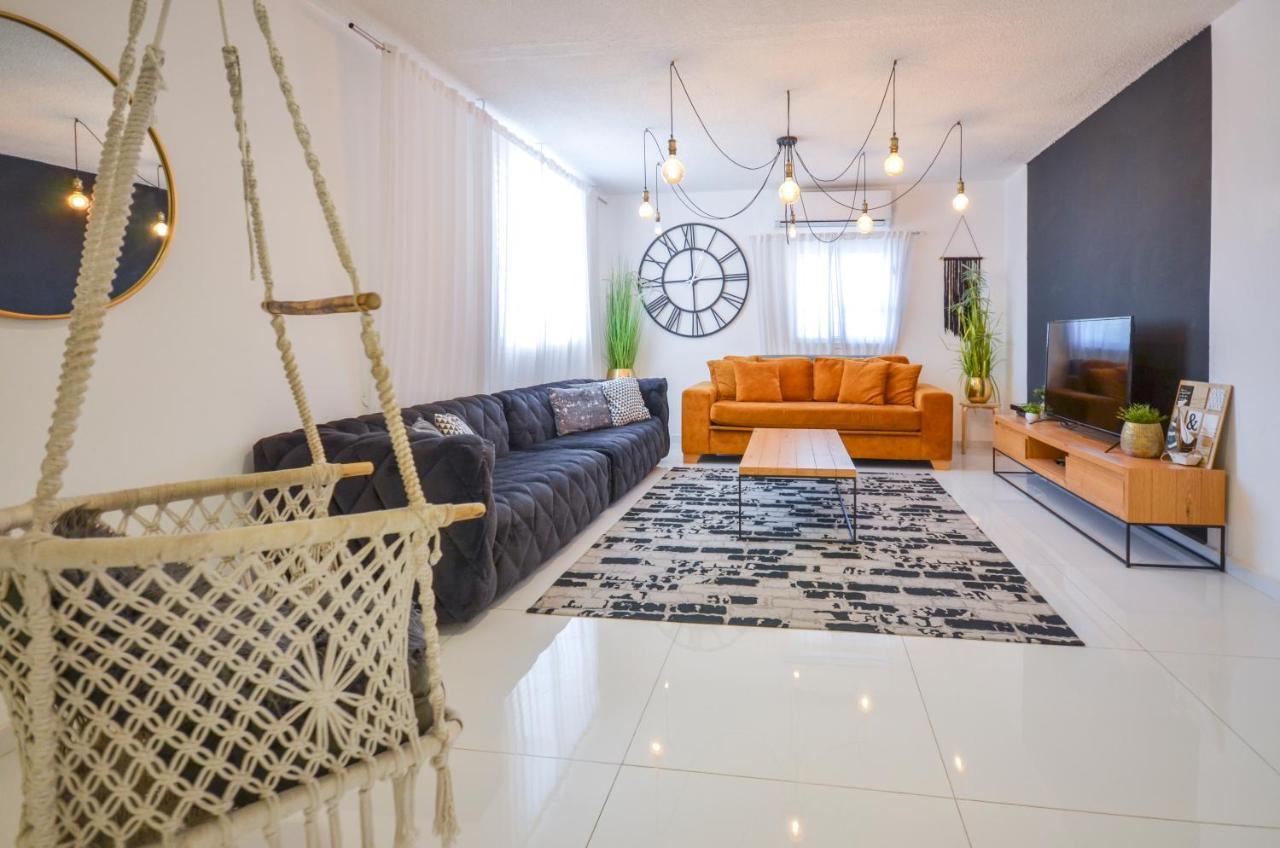 Yalarent Sunny 3Br Apt Eilat Bagian luar foto