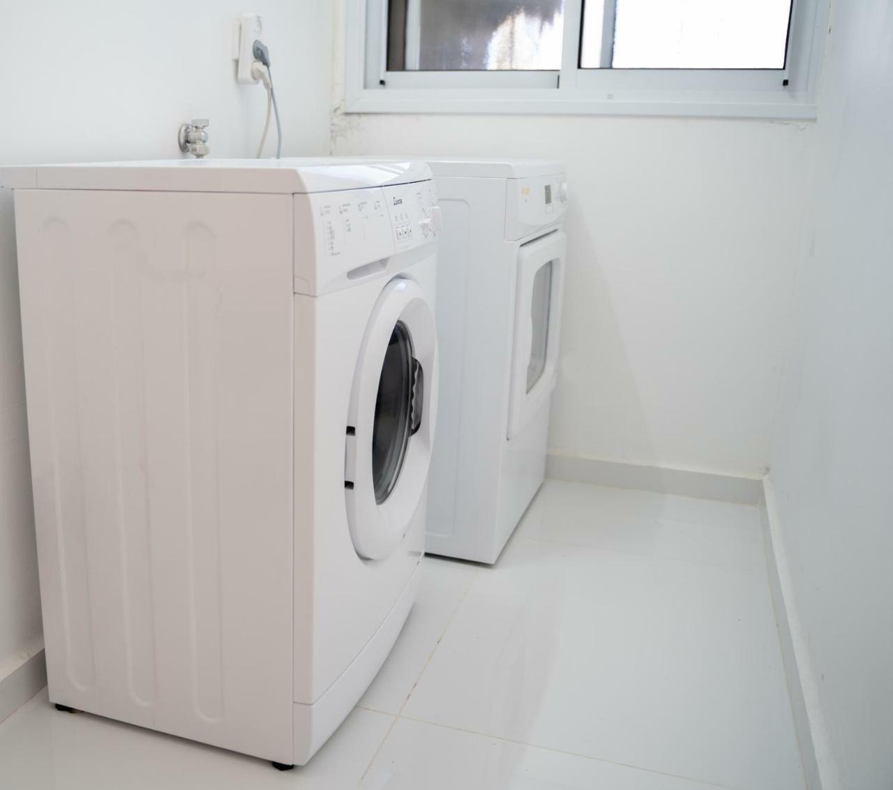 Yalarent Sunny 3Br Apt Eilat Bagian luar foto